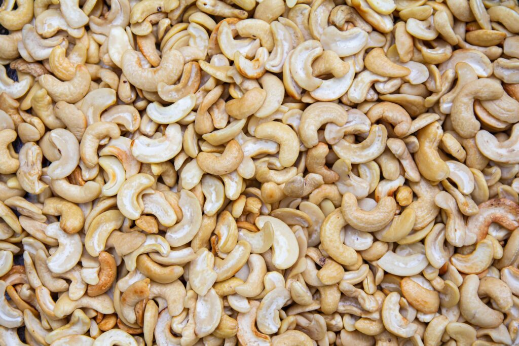 hindari kacang mente untuk ibu menyusui